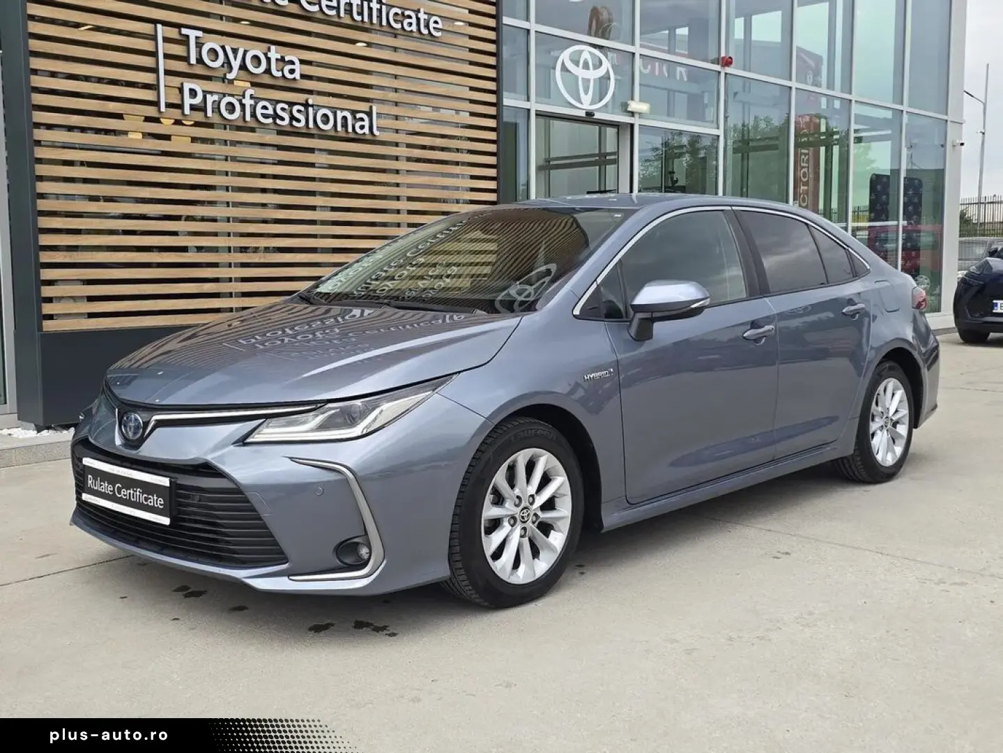 Toyota Corolla Hybrid - Dynamic
