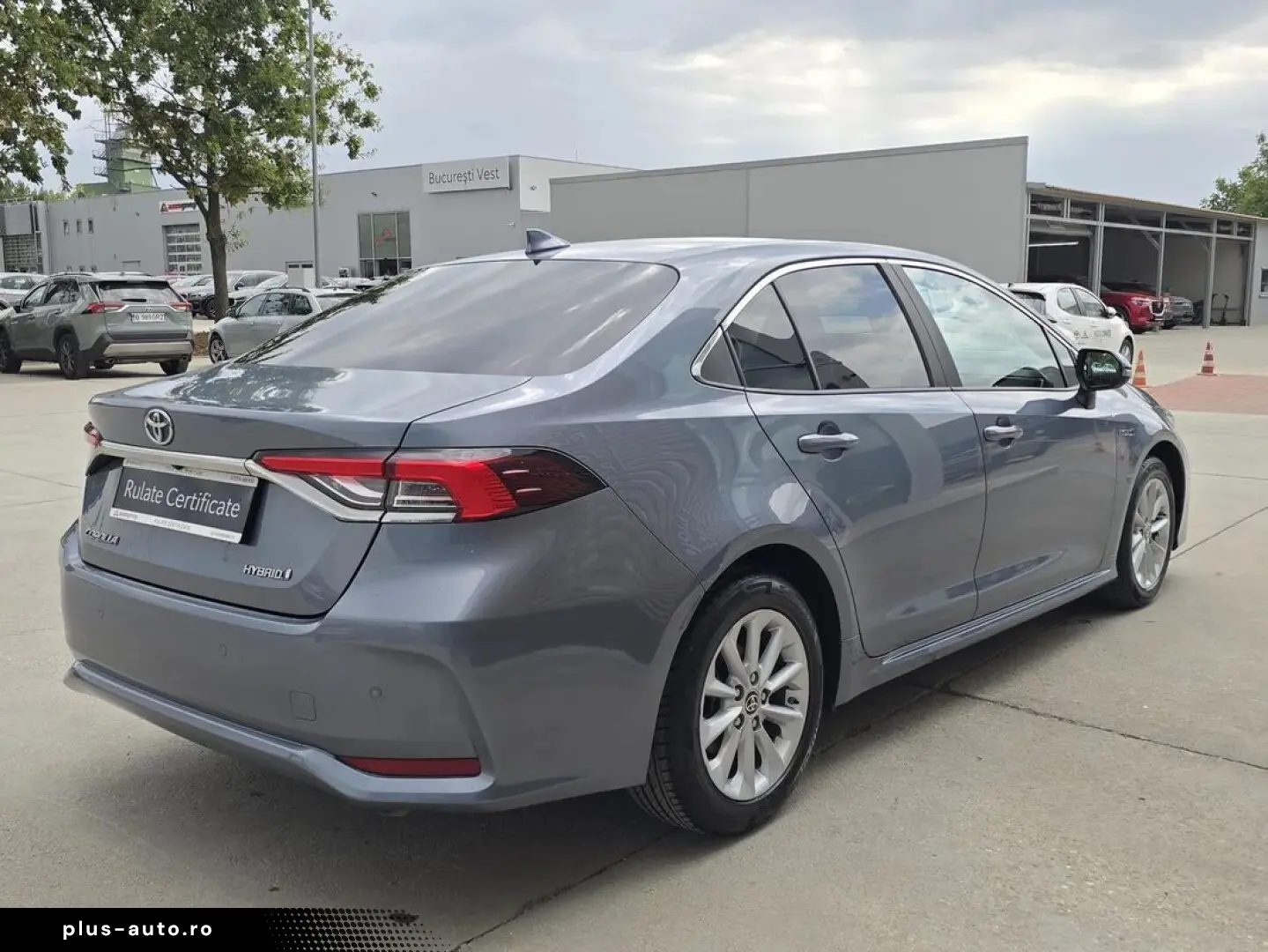 Toyota Corolla Hybrid - Dynamic