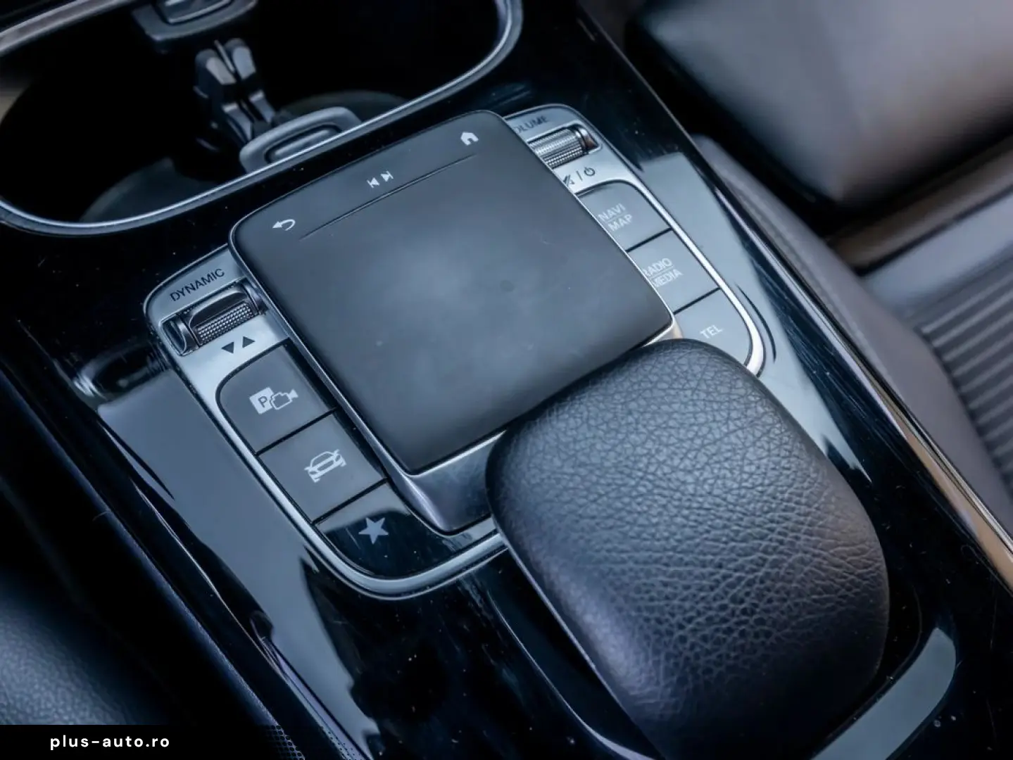 Mercedes-Benz A-180