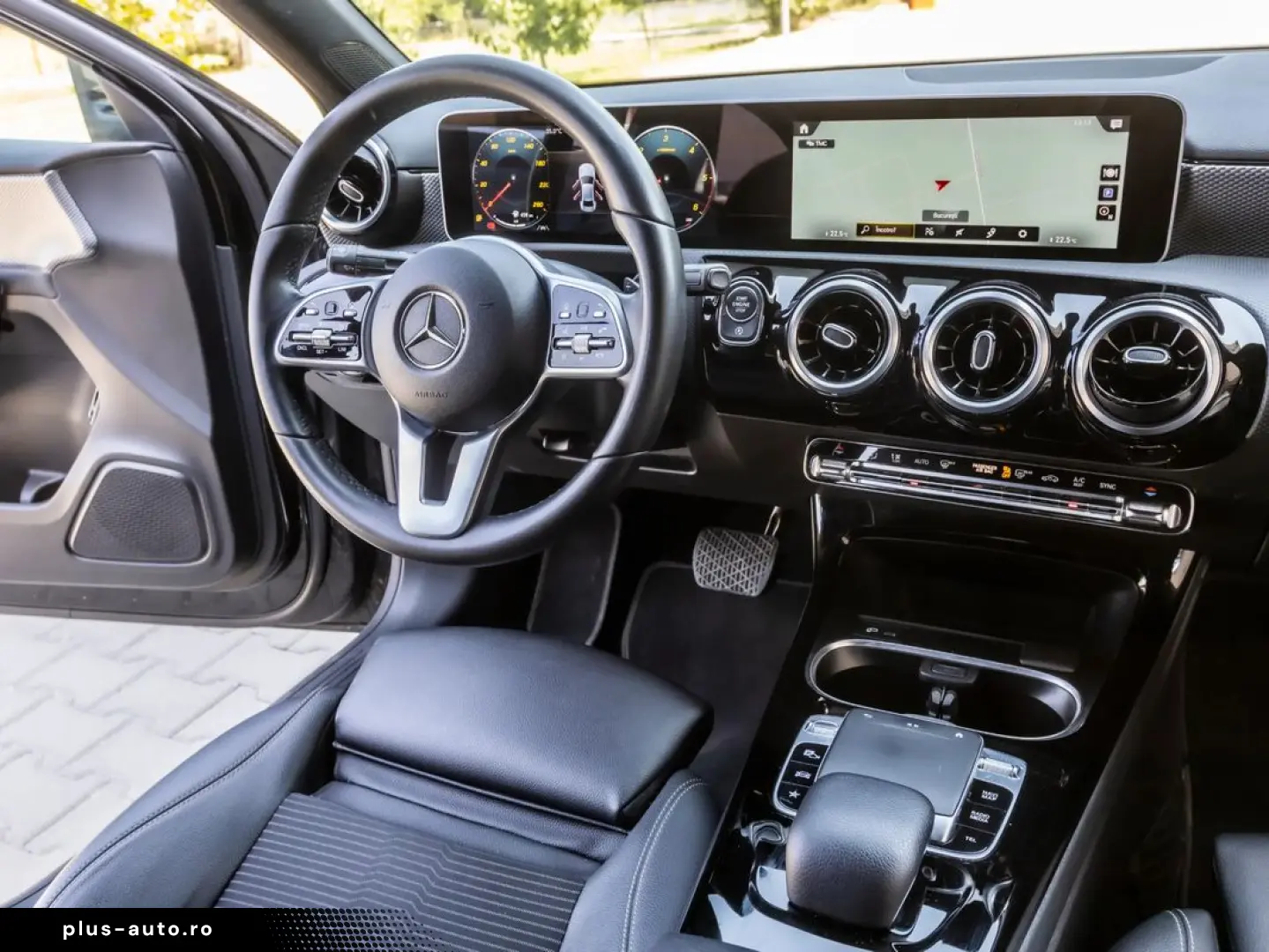 Mercedes-Benz A-180