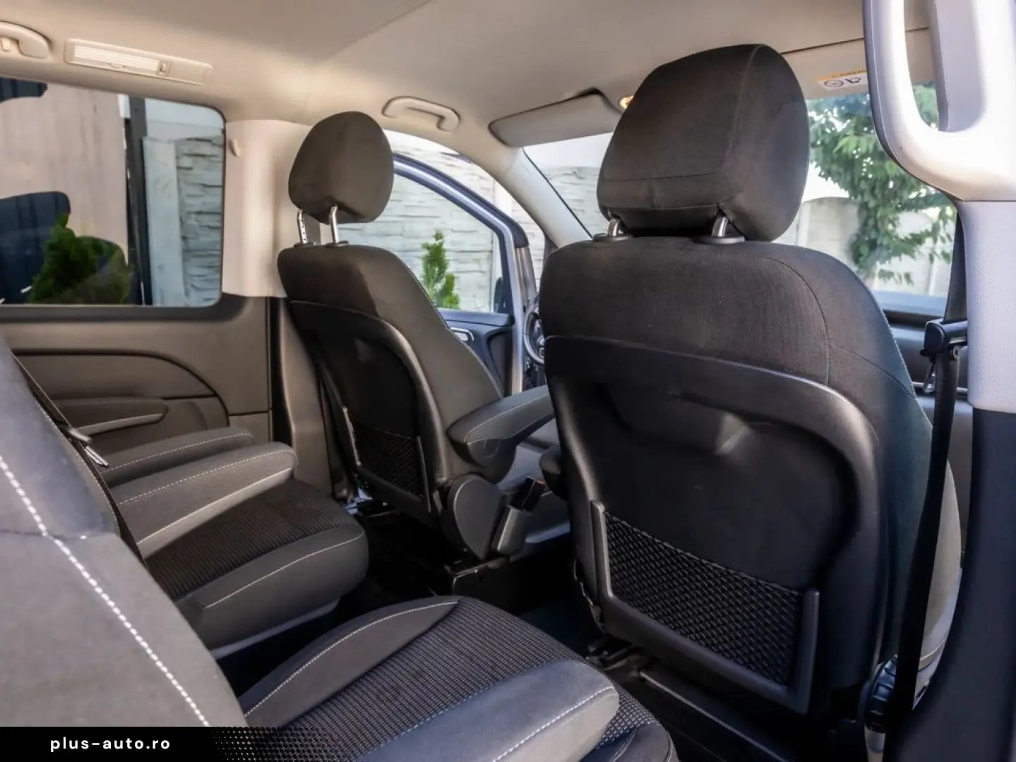 Mercedes-Benz V