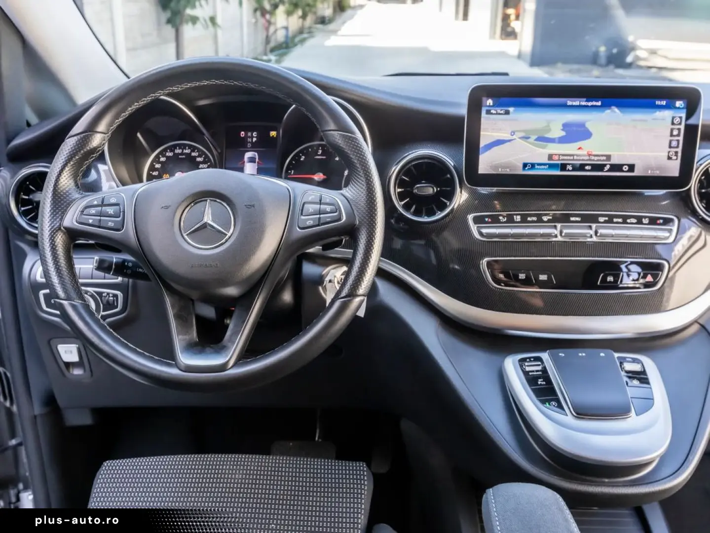 Mercedes-Benz V