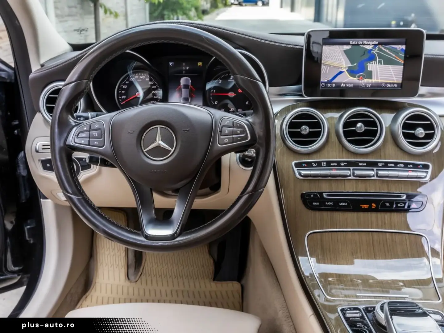 Mercedes-Benz C 220 d 4MATIC     170 CP    Luxury    2017