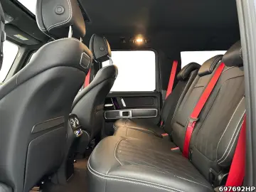 MERCEDES-BENZ G 63 AMG SUPERIOR DISTRONIC AHK 360  Burmester