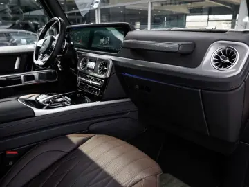MERCEDES-BENZ G 63 AMG Superior-NightPaket-StandHZG-360