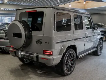 MERCEDES-BENZ G 63 AMG Burmester Superior RearSeat N…