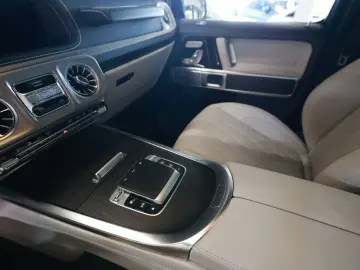 MERCEDES-BENZ G 63 AMG Superior Manufaktur Magno 360…