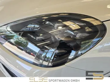 PORSCHE Cayenne Coupe GTS HUD REARSEAT ACC SPORTD CARBON