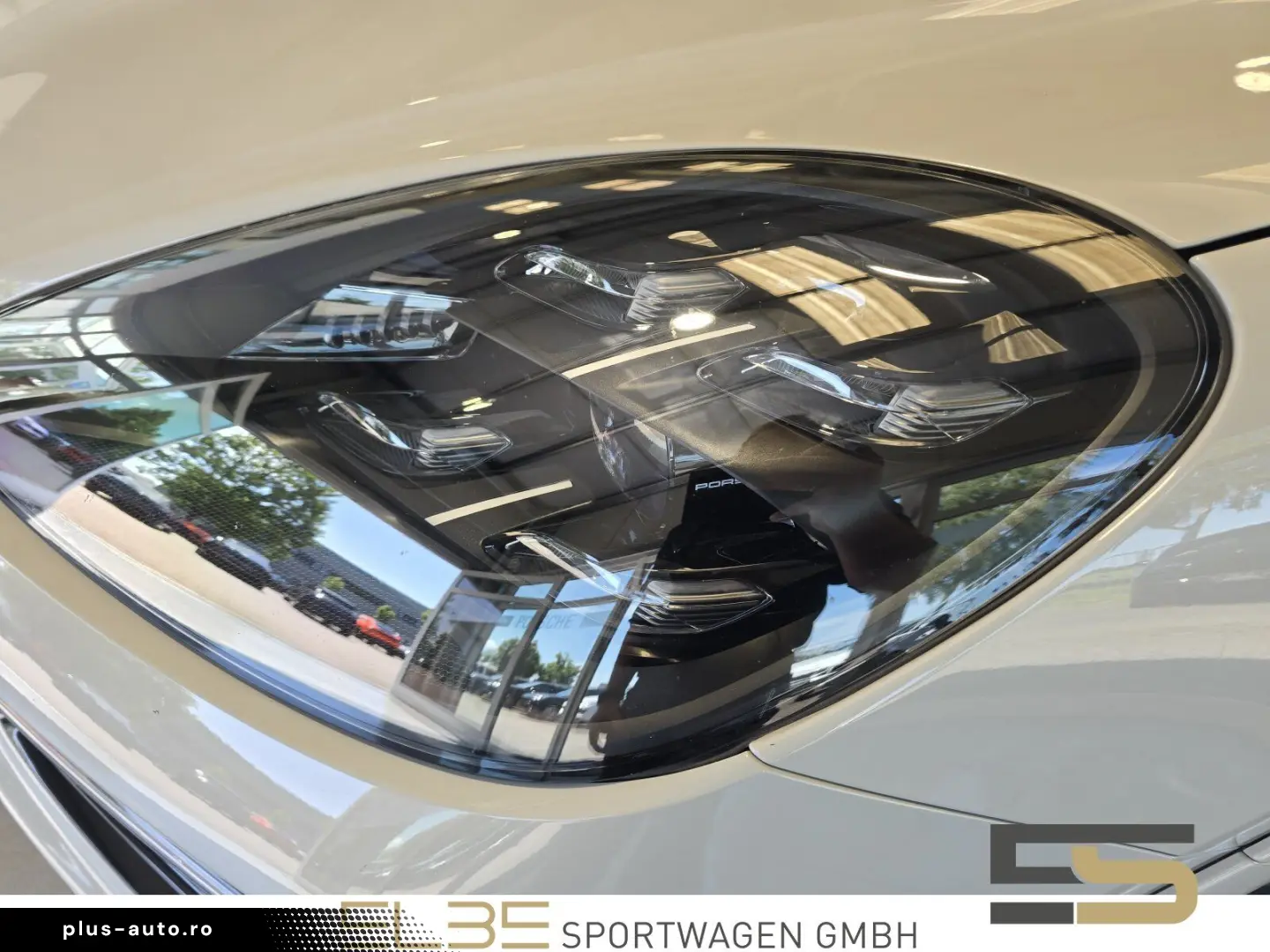 PORSCHE Cayenne Coupe GTS HUD REARSEAT ACC SPORTD CARBON