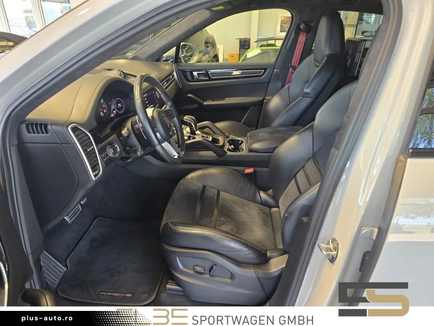 PORSCHE Cayenne Coupe GTS HUD REARSEAT ACC SPORTD CARBON