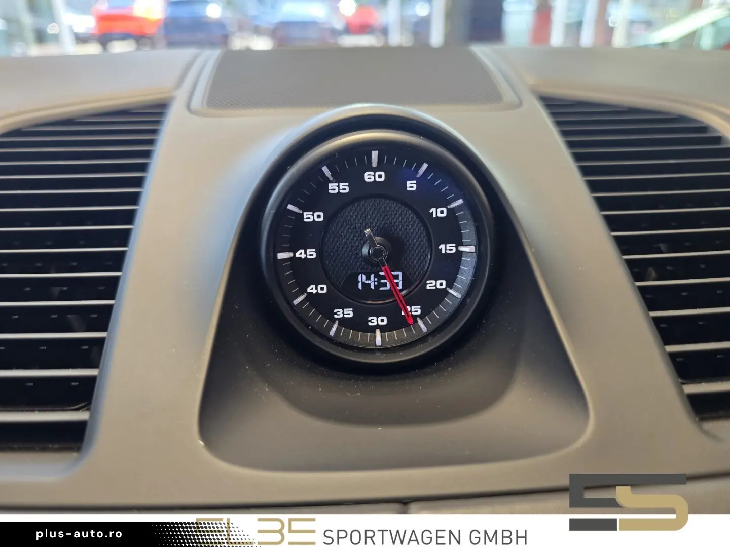 PORSCHE Cayenne Coupe GTS HUD REARSEAT ACC SPORTD CARBON