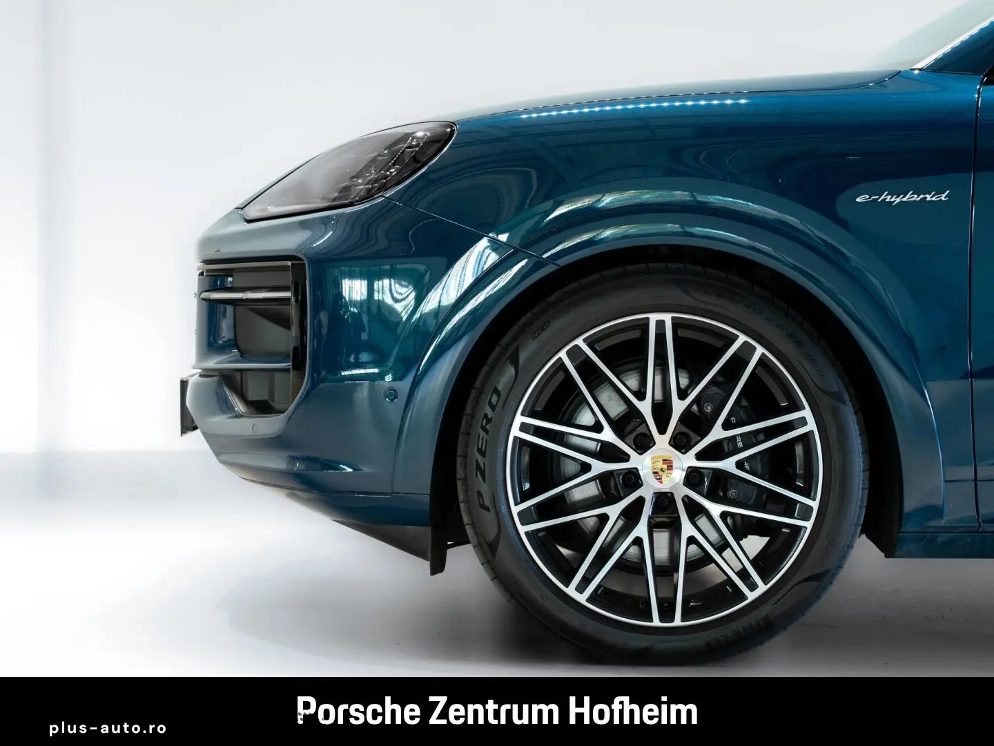 PORSCHE Cayenne E-Hybrid Coupe HA-Lenkung InnoDrive HUD