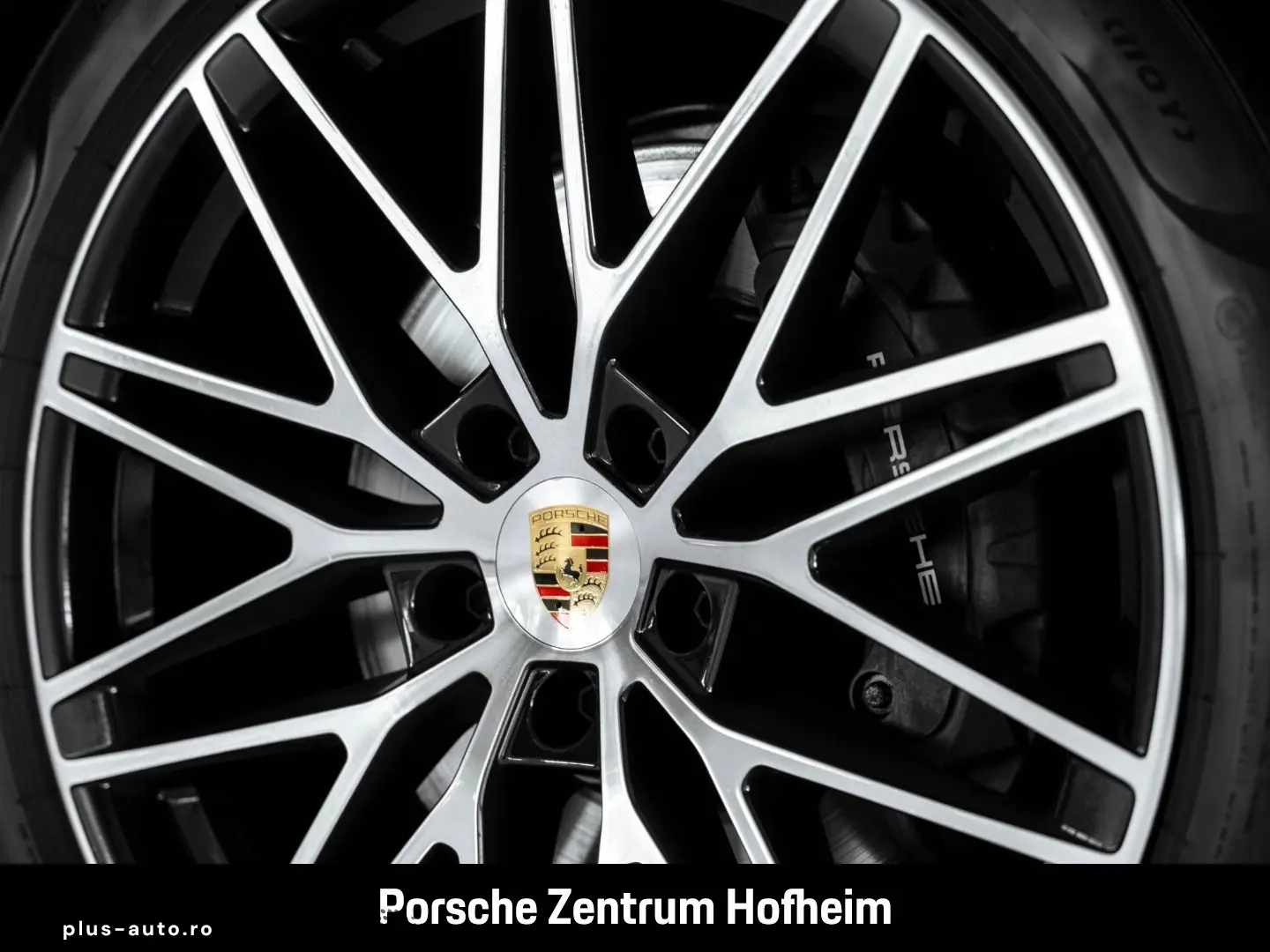 PORSCHE Cayenne E-Hybrid Coupe HA-Lenkung InnoDrive HUD