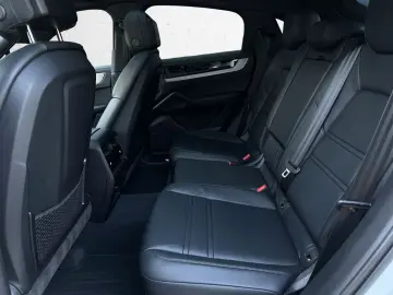 PORSCHE Cayenne E-Hybrid Coupé SHZ V H BOSE HD-Matrix