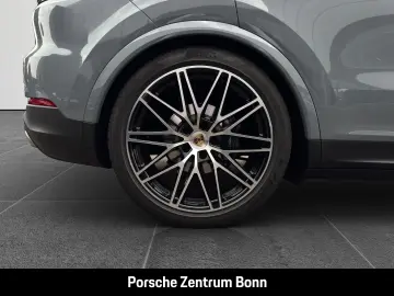 PORSCHE Cayenne Coupe Luftfederung LED-Matrix PASM BOSE