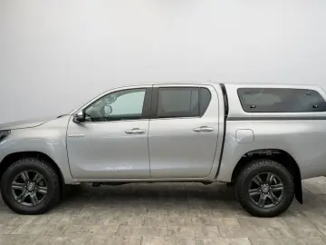 TOYOTA Hilux 2.8 D-4D 4x4  RFK SHZ Navi Hardtop AHK
