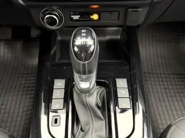 ISUZU D-Max LS  4x4  ASSISTENZ LEDER RFK LED AHK
