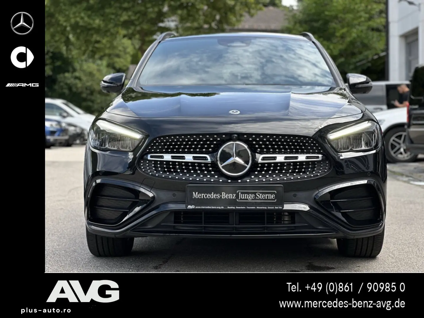 MERCEDES-BENZ GLA 200 AMG Pano AHK Burm Standheiz Distr 360