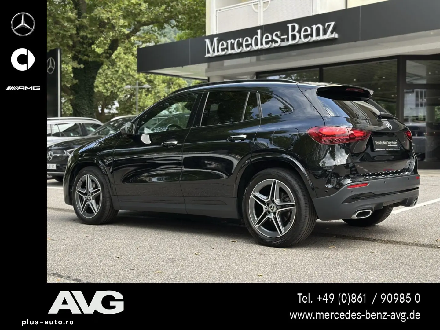 MERCEDES-BENZ GLA 200 AMG Pano AHK Burm Standheiz Distr 360