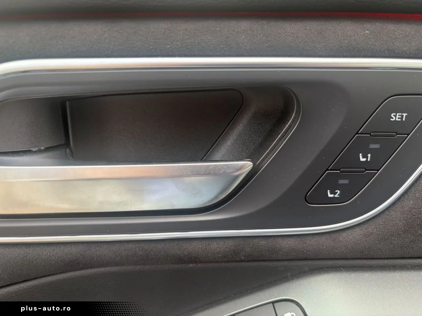 Nissan Qashqai 1.3 157 CP Tekna CVT  SUV   Automată   5 uși
