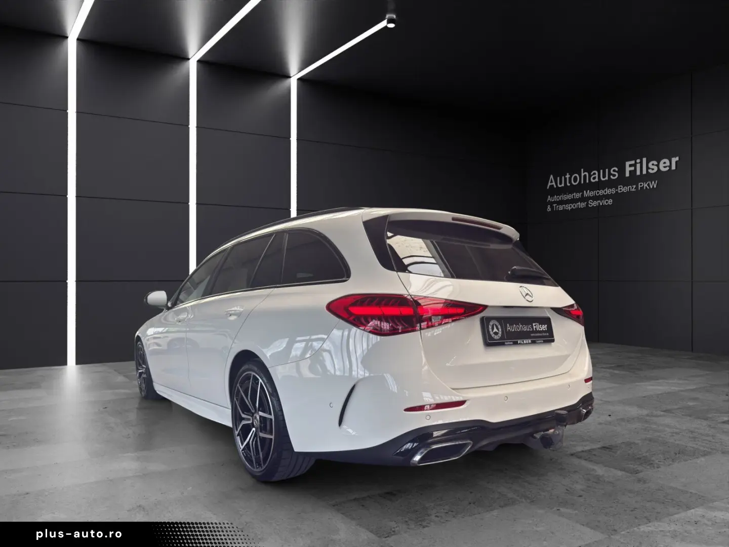 MERCEDES-BENZ C 300T AMG Night AHK Spurpaket  Kamera 8-fach