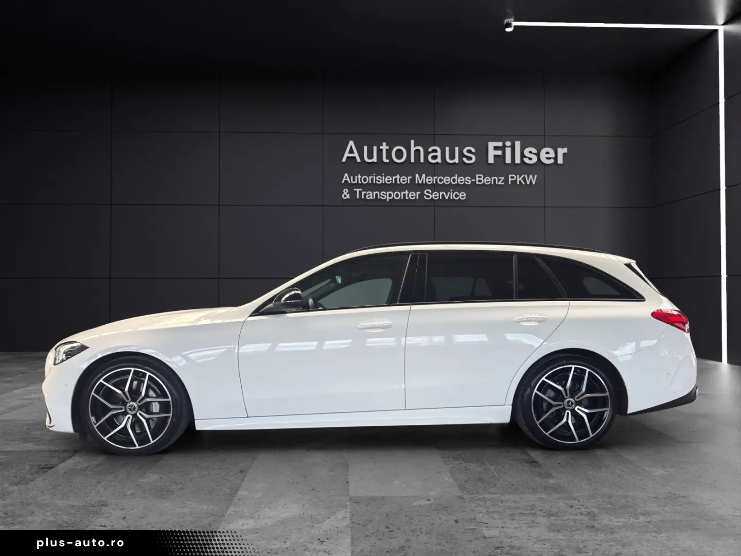 MERCEDES-BENZ C 300T AMG Night AHK Spurpaket  Kamera 8-fach