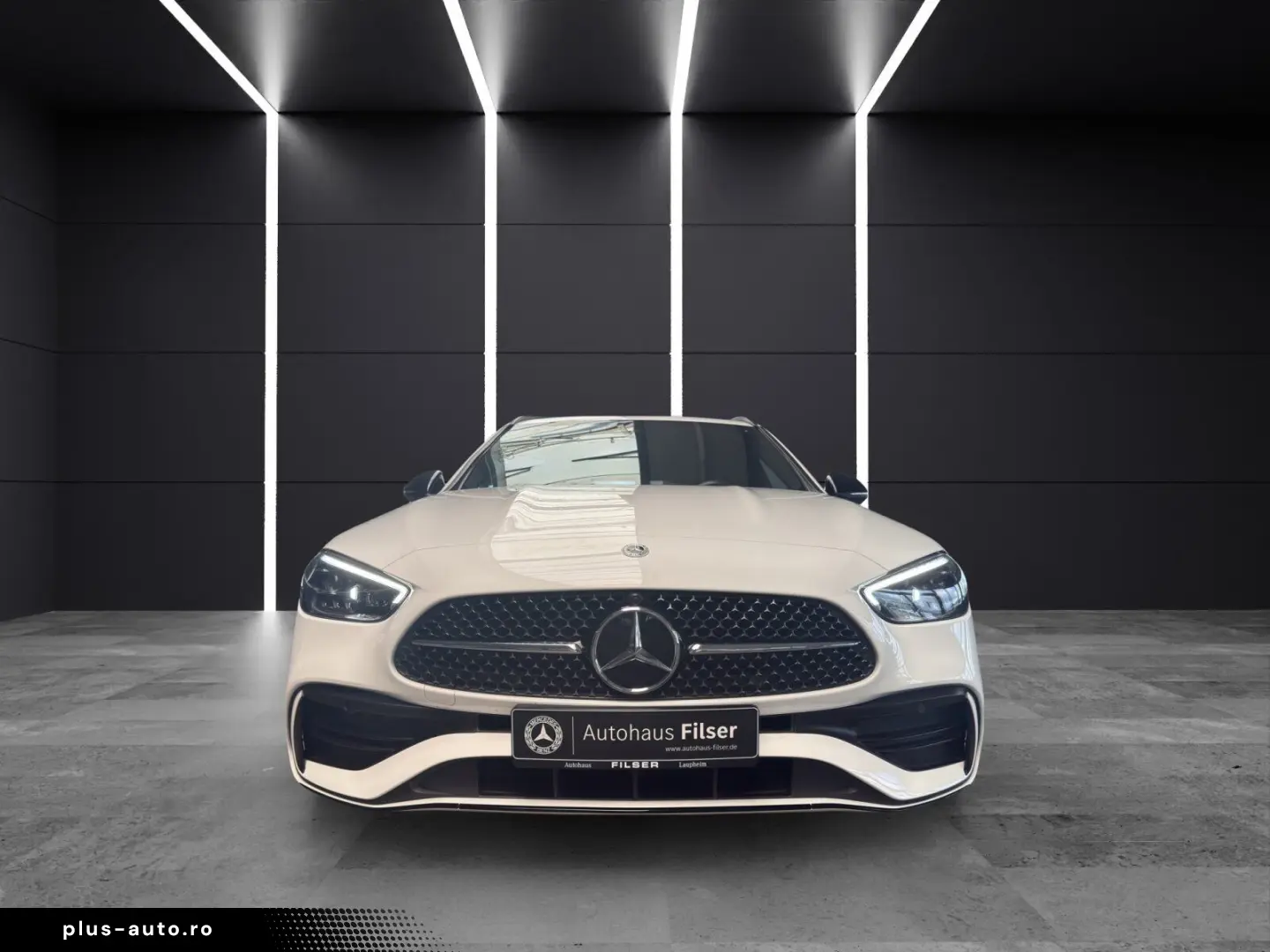 MERCEDES-BENZ C 300T AMG Night AHK Spurpaket  Kamera 8-fach