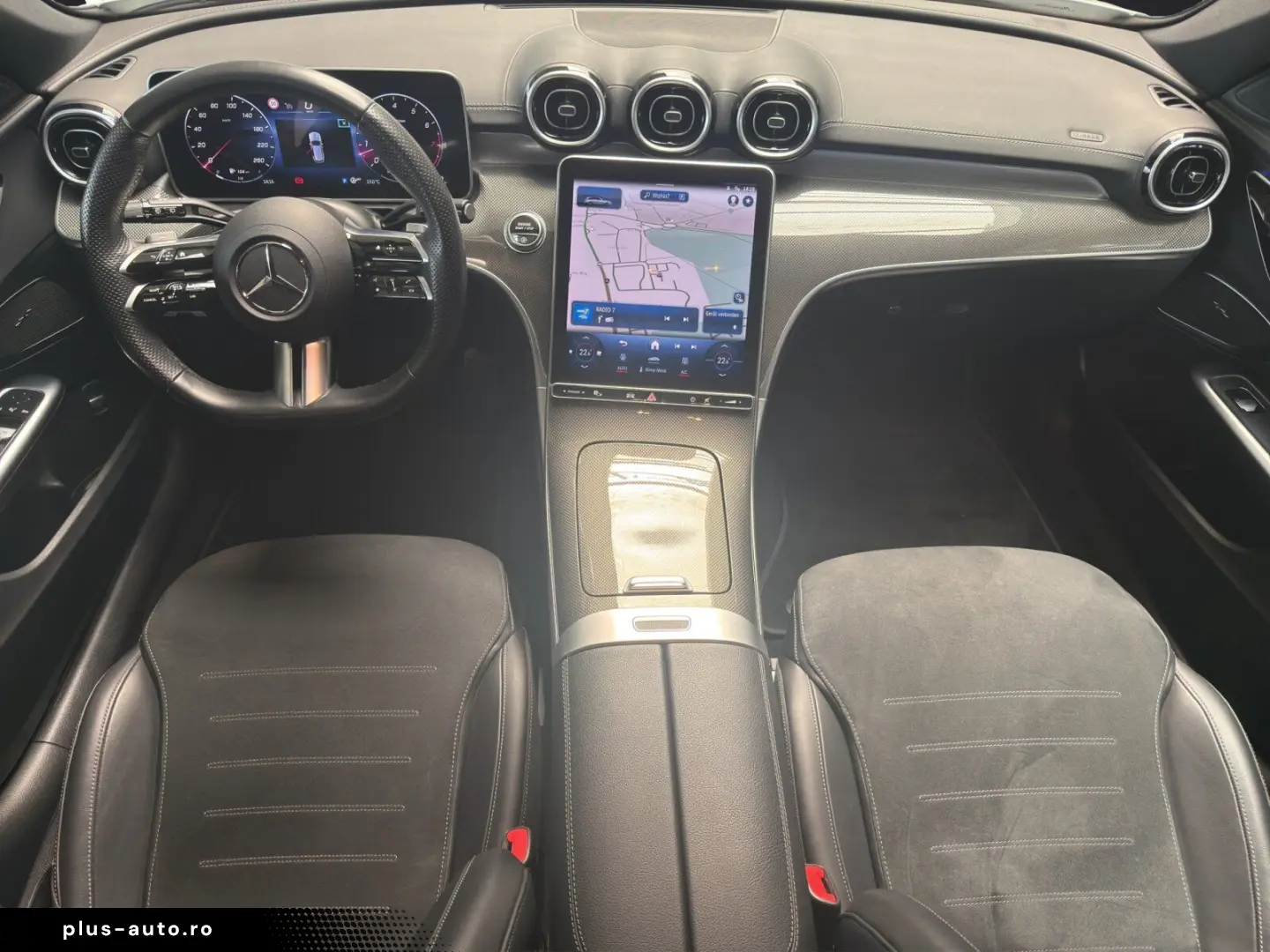MERCEDES-BENZ C 300T AMG Night AHK Spurpaket  Kamera 8-fach