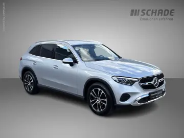 MERCEDES-BENZ GLC 220 d 4M Avantgarde Advanced  AHK …