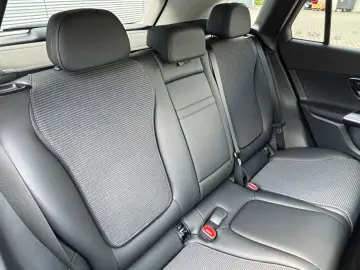 MERCEDES-BENZ GLC 220 d 4M Avantgarde Advanced  AHK …