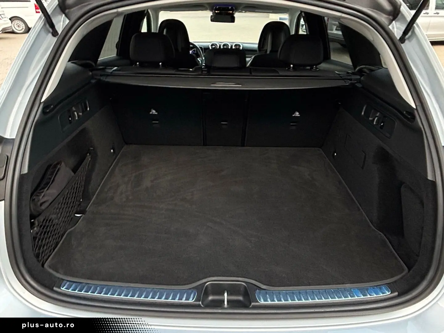 MERCEDES-BENZ GLC 220 d 4M Avantgarde Advanced  AHK &hellip;
