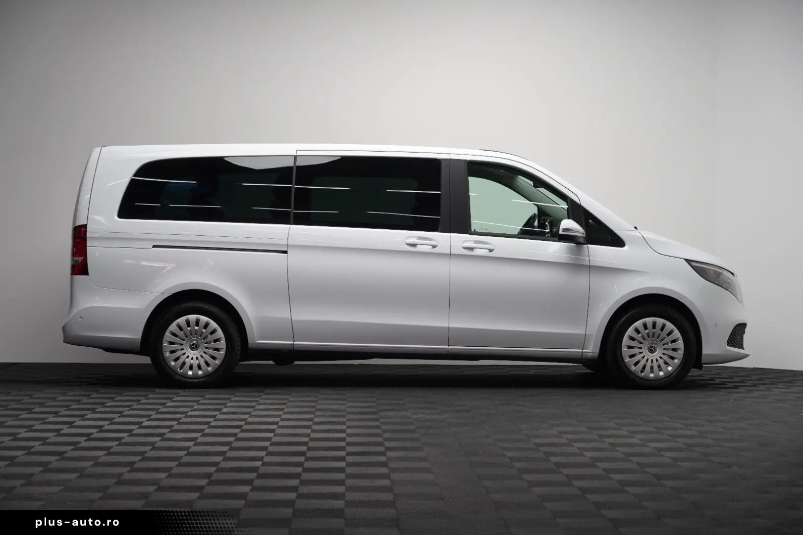 MERCEDES-BENZ V 220d Extralang 9G MBUX AHK Kamera LE&hellip;