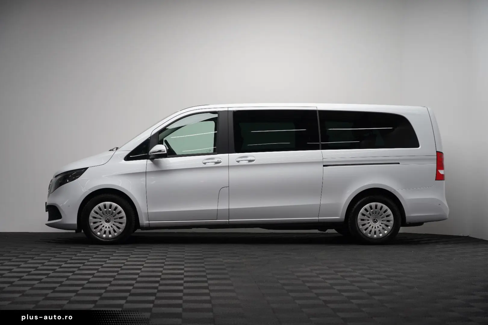 MERCEDES-BENZ V 220d Extralang 9G MBUX AHK Kamera LE&hellip;
