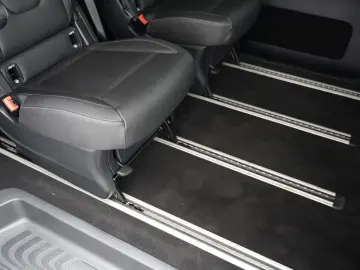 MERCEDES-BENZ V 220d Extralang 9G MBUX AHK Kamera LE…