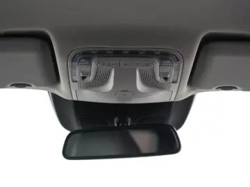 MERCEDES-BENZ V 220d Extralang 9G MBUX AHK Kamera LE…