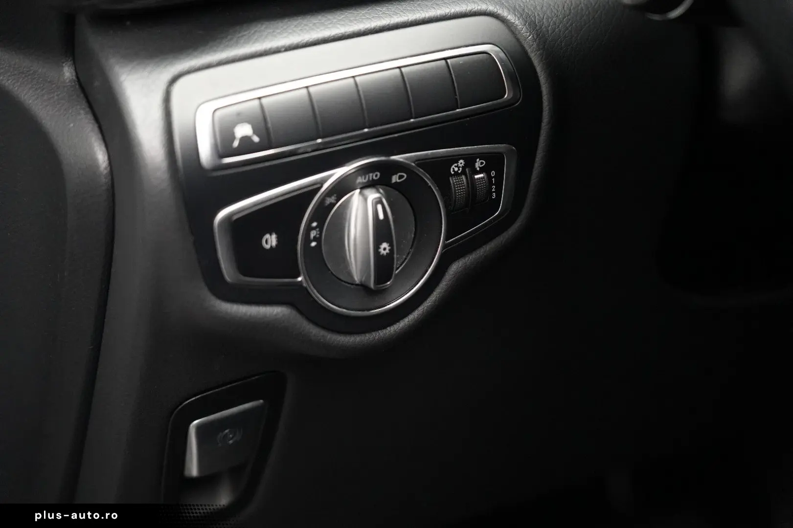 MERCEDES-BENZ V 220d Extralang 9G MBUX AHK Kamera LE&hellip;