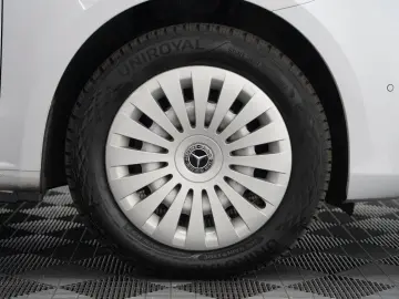 MERCEDES-BENZ V 220d Extralang 9G MBUX AHK Kamera LE…