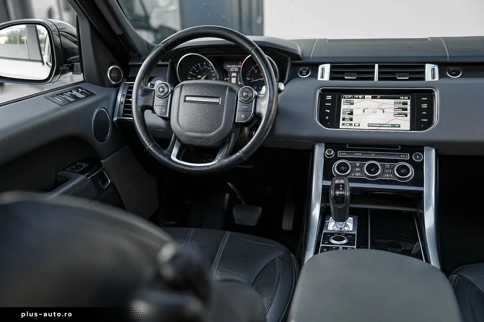 Land-Rover Range-Rover-Sport