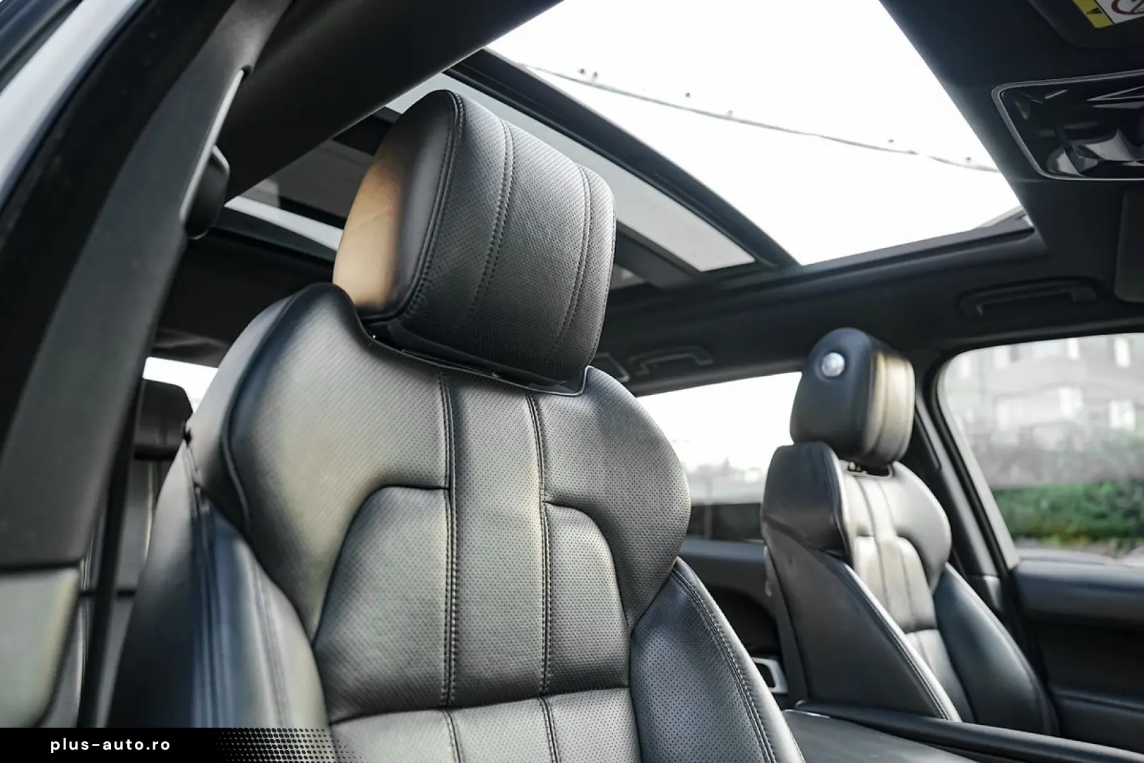 Land-Rover Range-Rover-Sport
