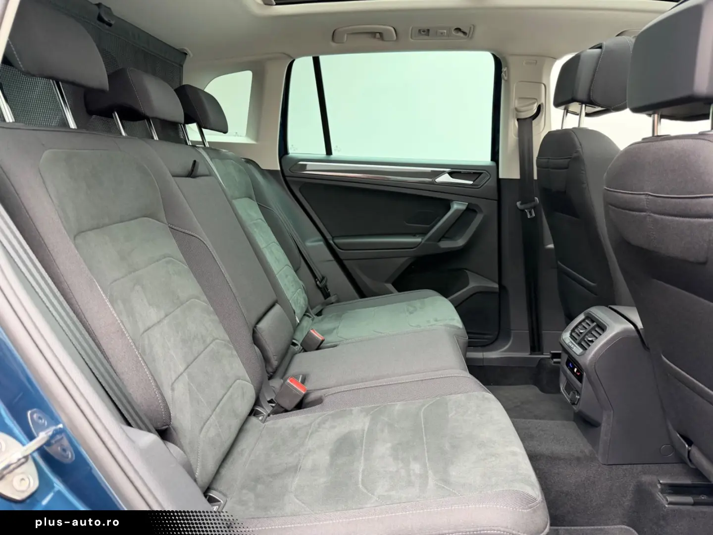 VW Tiguan 2.0 TDI DSG 4M Elegance AHK PANO NAVI KAM