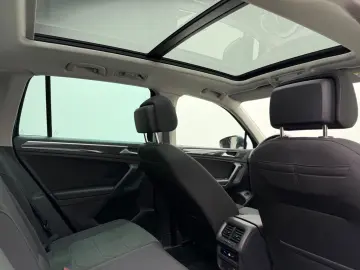 VW Tiguan 2.0 TDI DSG 4M Elegance AHK PANO NAVI KAM