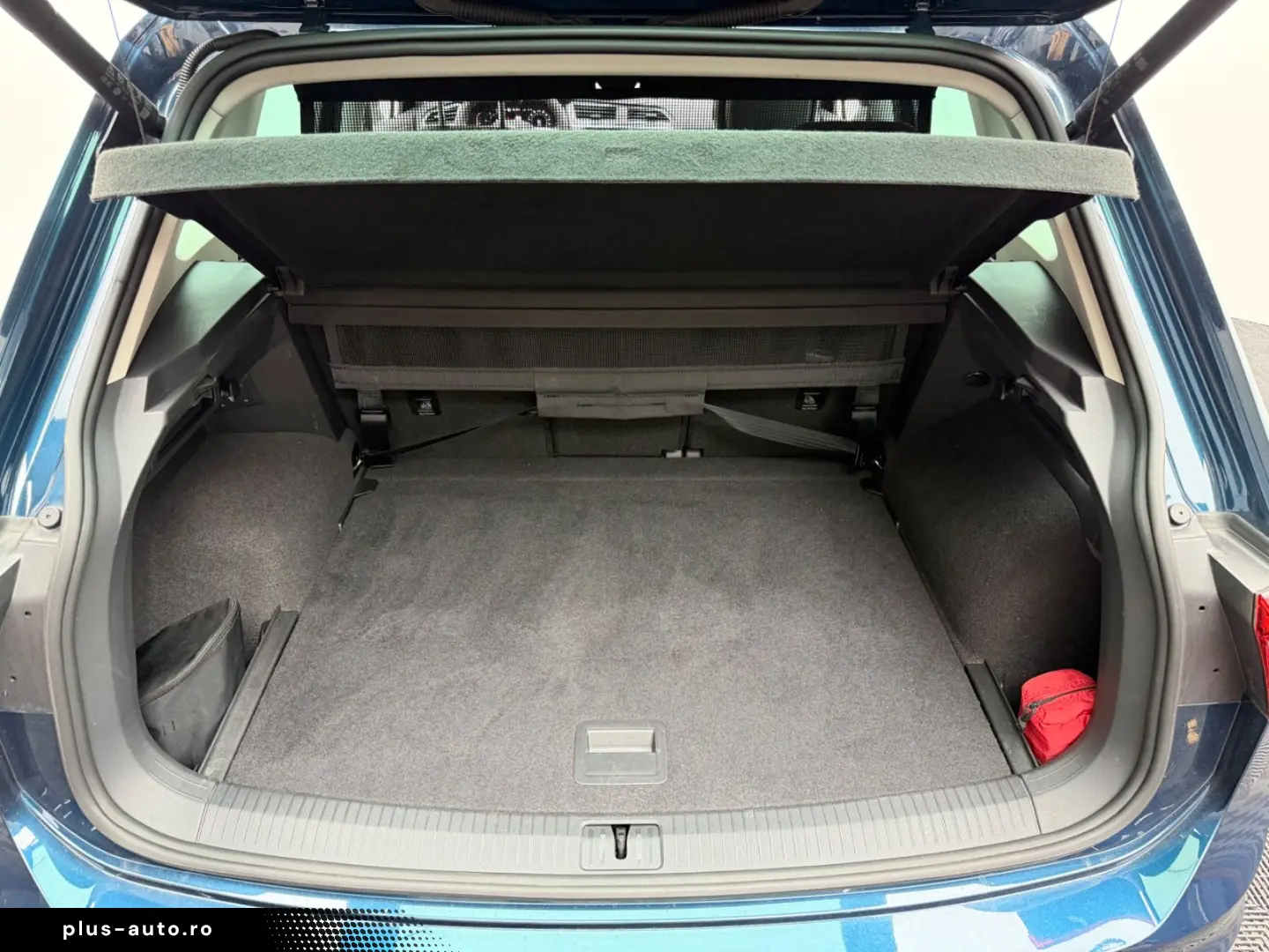 VW Tiguan 2.0 TDI DSG 4M Elegance AHK PANO NAVI KAM