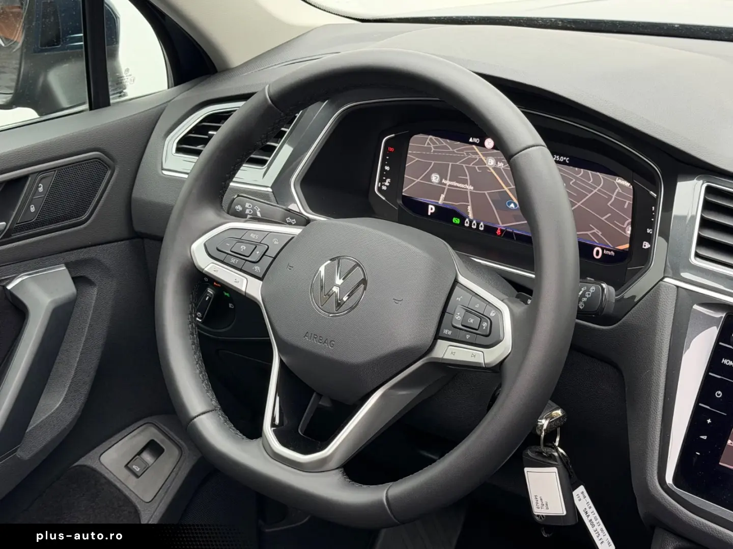 VW Tiguan 2.0 TDI DSG 4M Elegance AHK PANO NAVI KAM