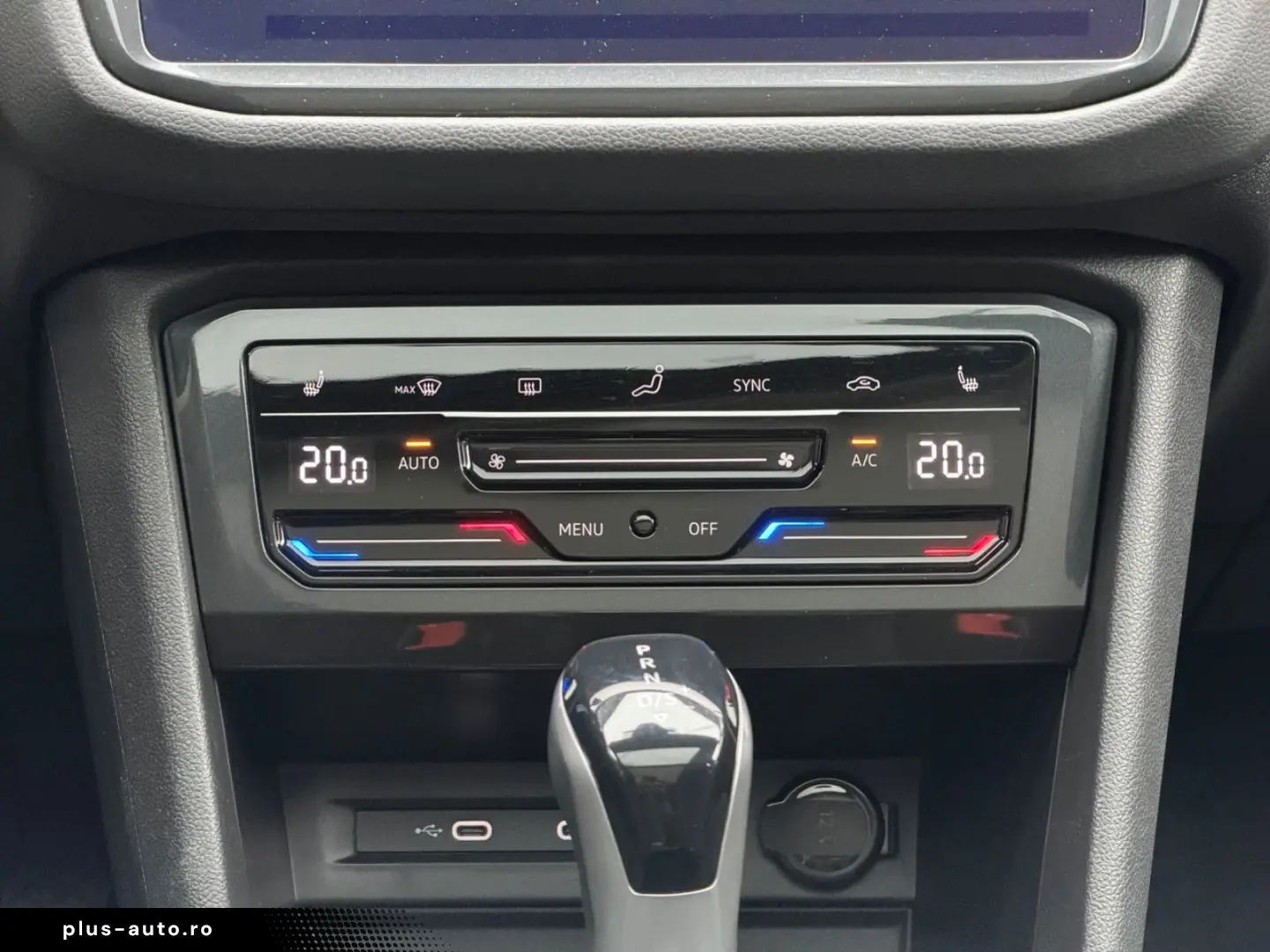 VW Tiguan 2.0 TDI DSG 4M Elegance AHK PANO NAVI KAM