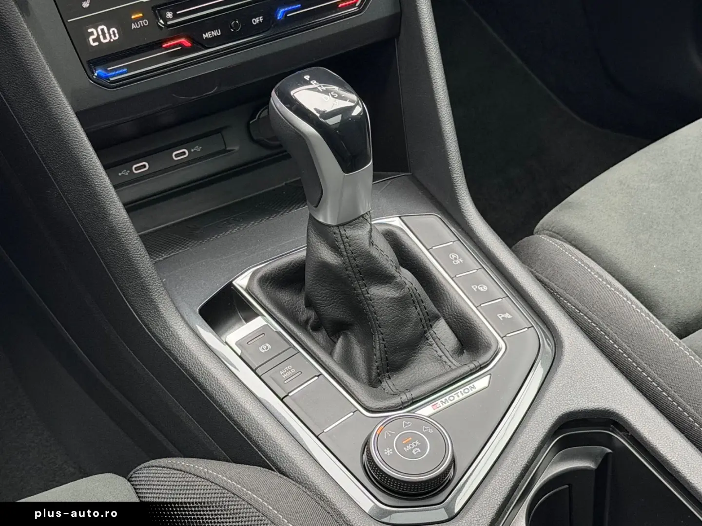 VW Tiguan 2.0 TDI DSG 4M Elegance AHK PANO NAVI KAM