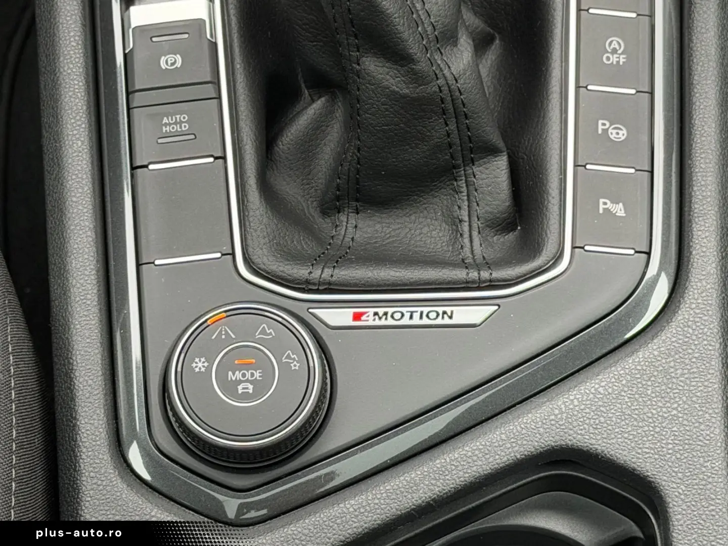 VW Tiguan 2.0 TDI DSG 4M Elegance AHK PANO NAVI KAM