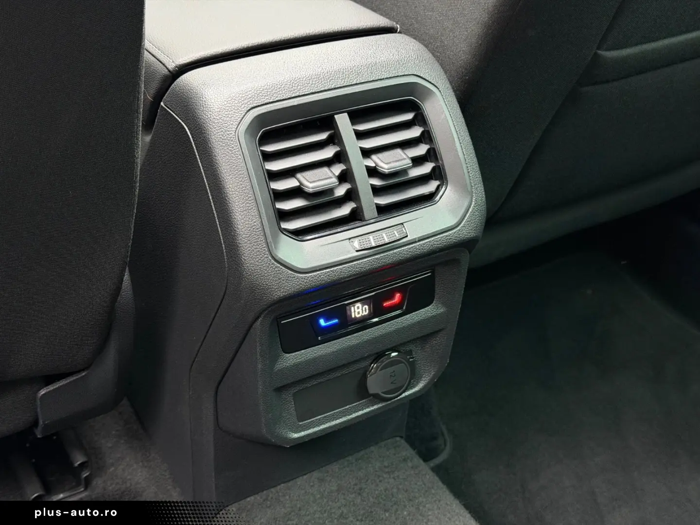 VW Tiguan 2.0 TDI DSG 4M Elegance AHK PANO NAVI KAM