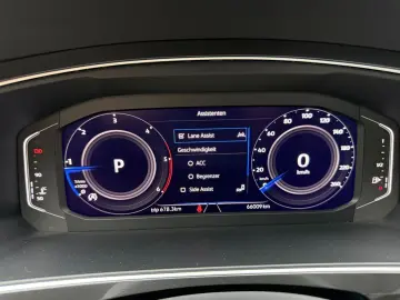 VW Tiguan 2.0 TDI DSG 4M Elegance AHK PANO NAVI KAM