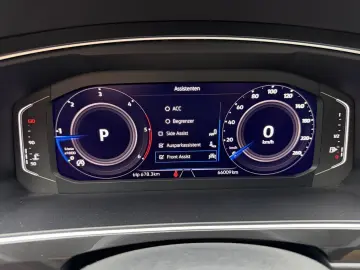 VW Tiguan 2.0 TDI DSG 4M Elegance AHK PANO NAVI KAM