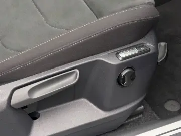 VW Tiguan 2.0 TDI DSG 4M Elegance AHK PANO NAVI KAM
